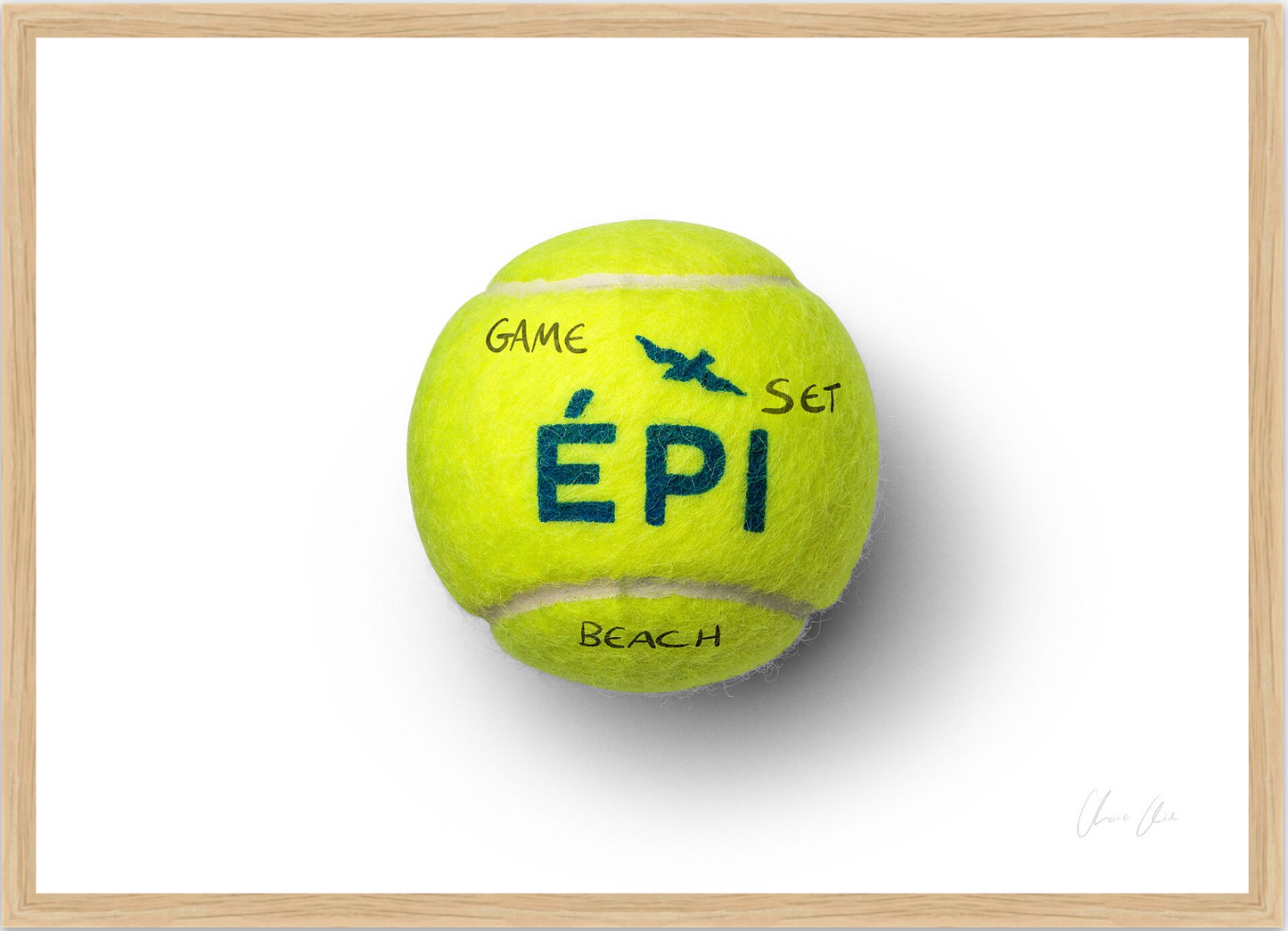 Tennis ball at Epi i