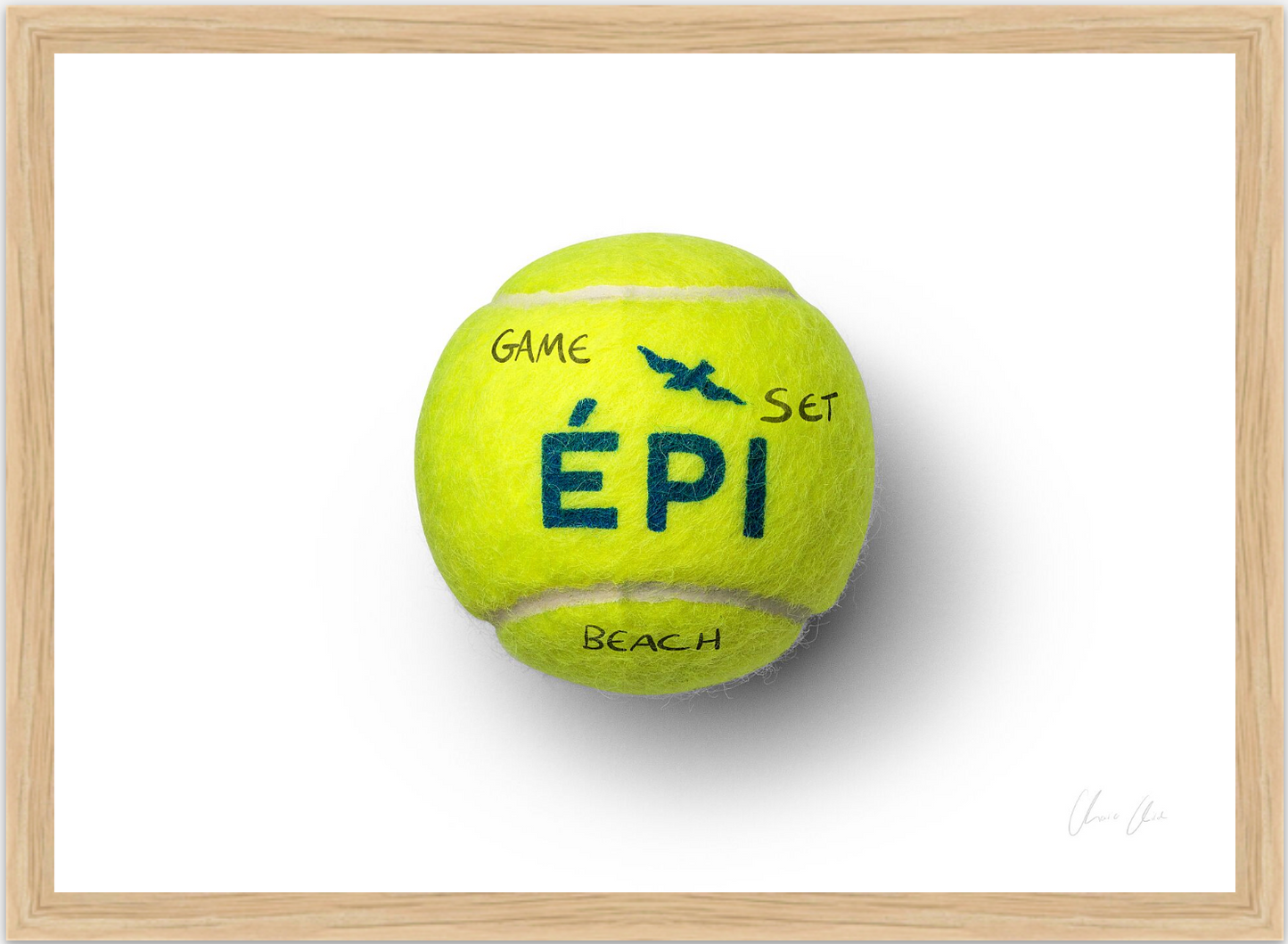Tennis ball at Epi i